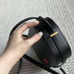 Valentino Vlogo Walk Leather Crossbody Bag Black 25Cm - Image 8