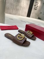 Valentino Garavani Vlogo Signature Slide Sandal Brown - Image 8
