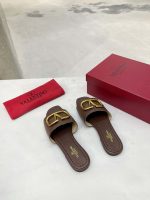 Valentino Garavani Vlogo Signature Slide Sandal Brown - Image 9