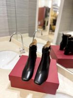 Valentino Garavani Tan Go Ankle Boot In Calfskin Leather Black 3w2s0gz2atz 0no - Image 9