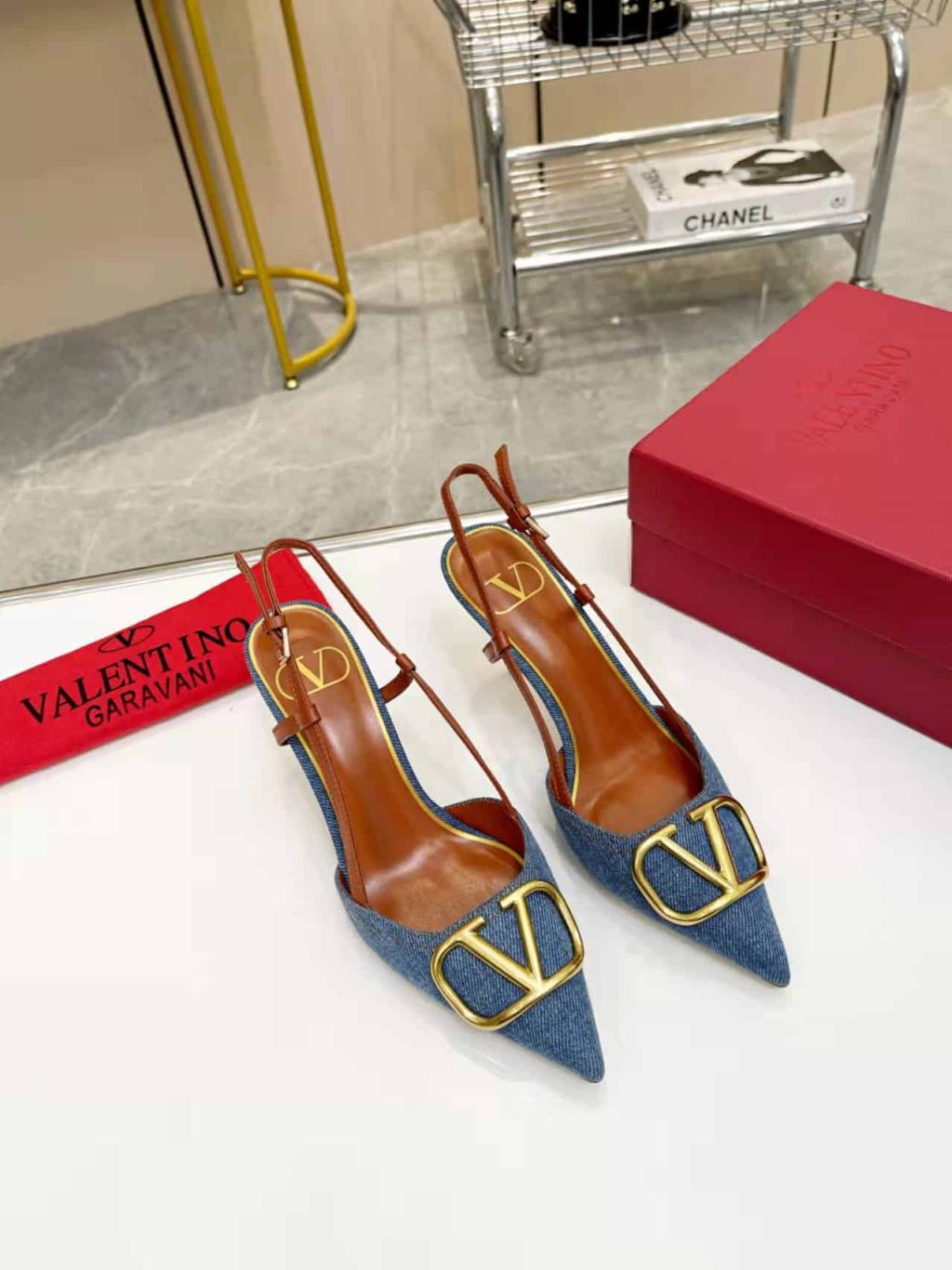 Valentino Garavani Vlogo Denim Slingback Pumps Denim - Image 6