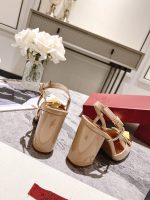 Valentino Garavani One Stud Patent Leather Slingback Pump Rose Cannelle - Image 3