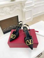 Valentino Garavani Vlogo Woven Leather Slingback Pumps Black - Image 10