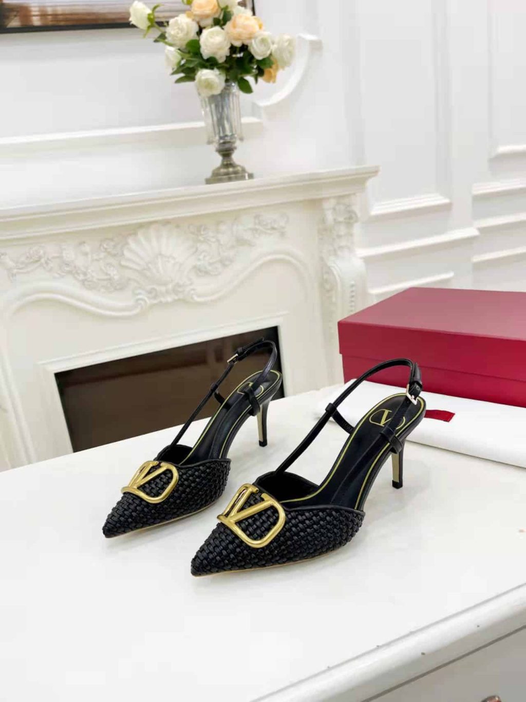 Valentino Garavani Vlogo Woven Leather Slingback Pumps Black - Image 9