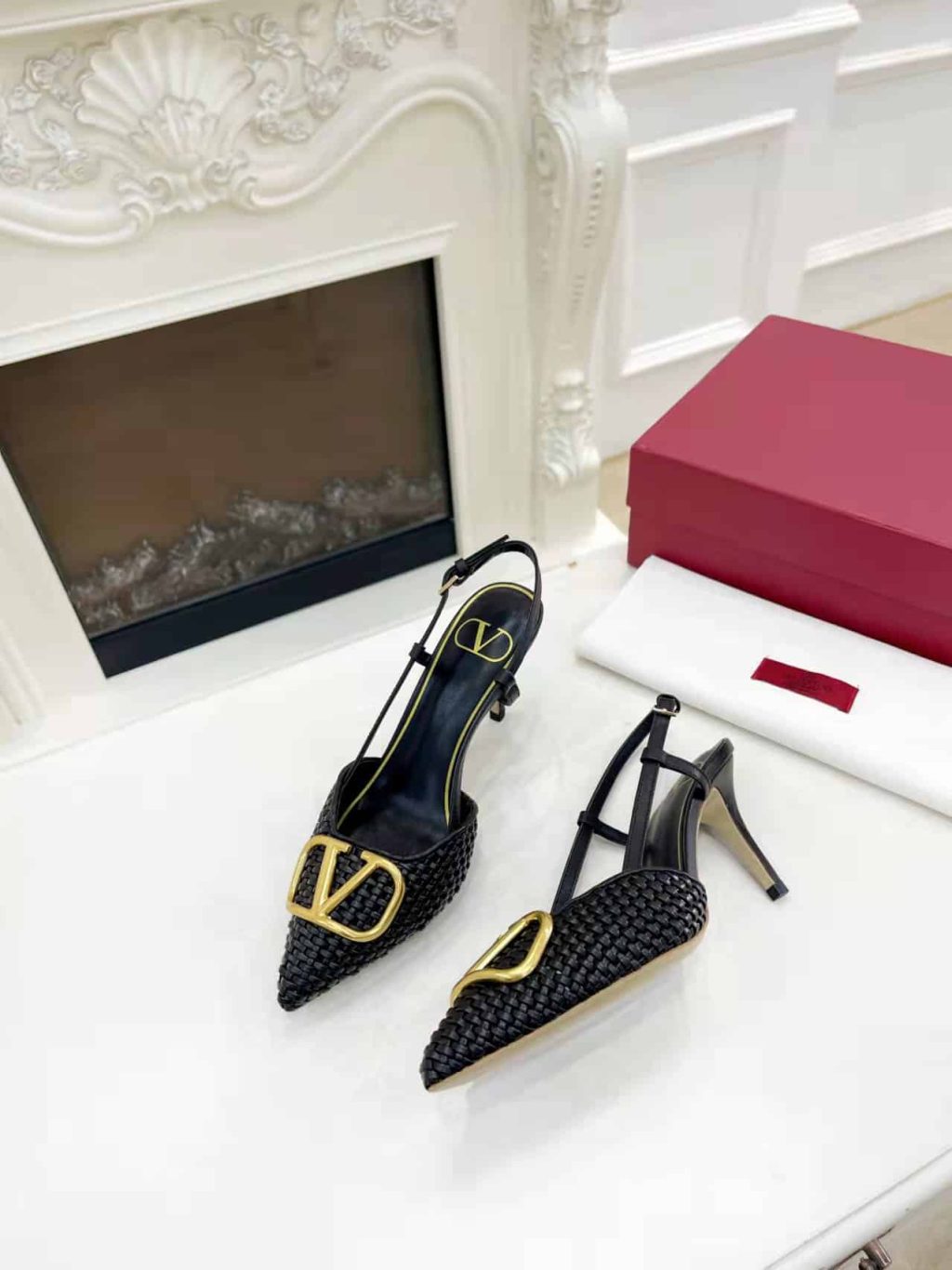 Valentino Garavani Vlogo Woven Leather Slingback Pumps Black - Image 8