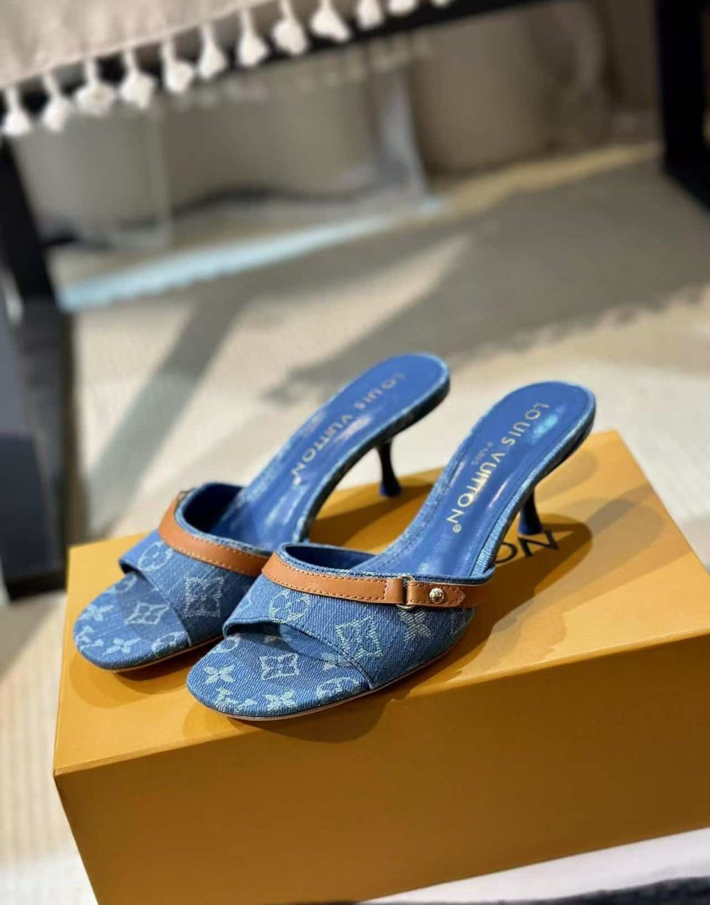 Louis Vuitton Neo Revival Mule Denim Blue 1Acizb - Image 4