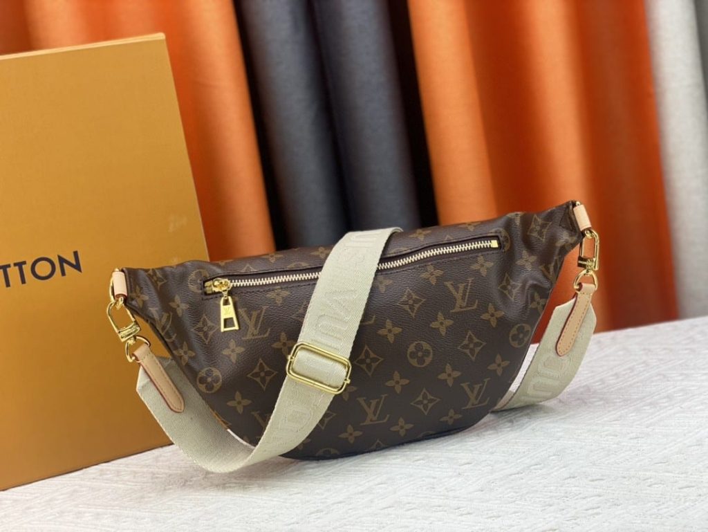 Louis Vuitton High Rise Monogram 38Cm M46784 - Image 4
