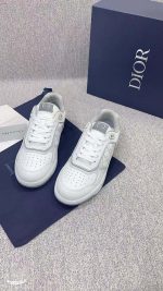 DIOR High Top Sneaker - Image 4