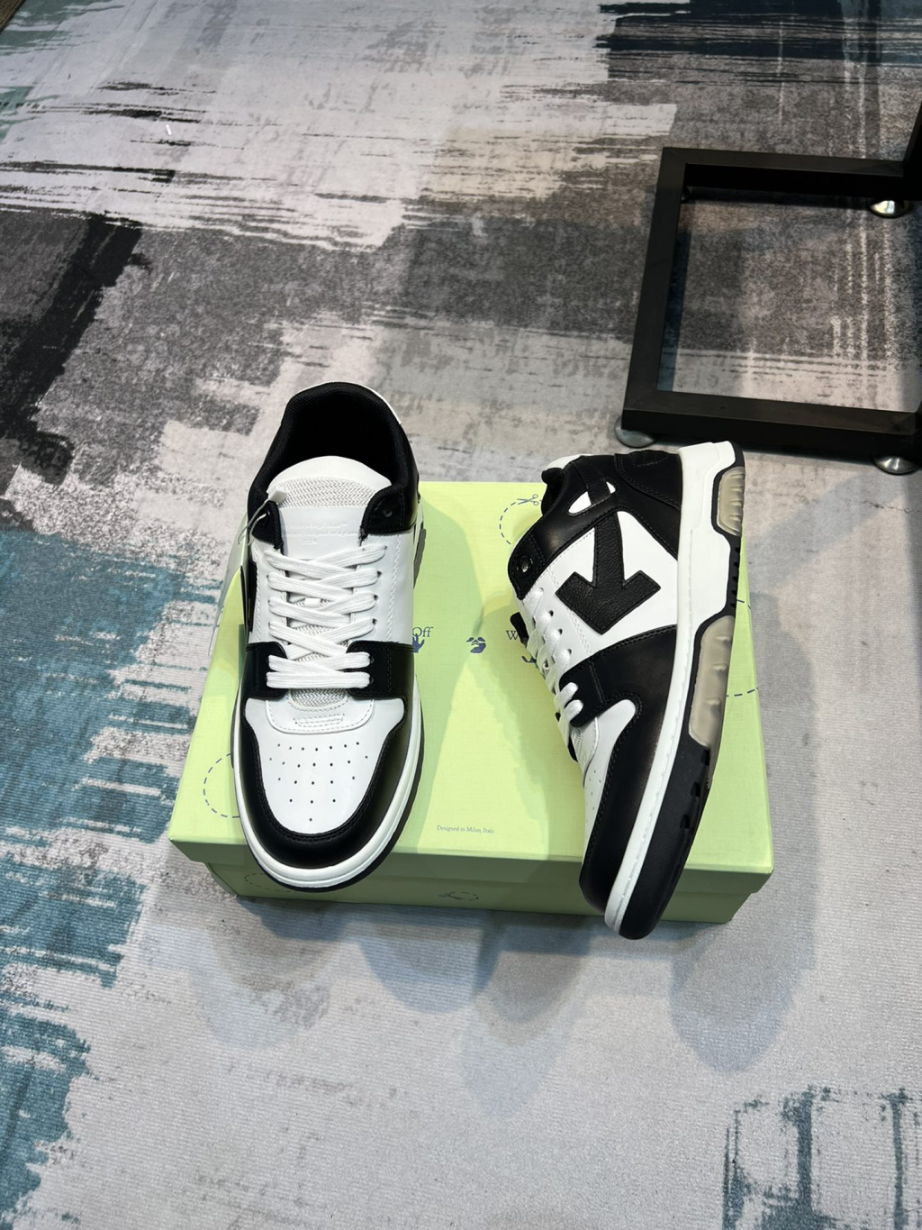 OFF WHITE couple models The latest spring models release the highest quality - Image 2