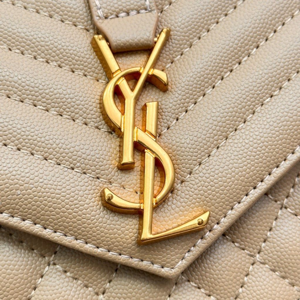 Saint Laurent Envelope Medium In Quilted Grain De Poudre Embossed Leather Bag Beige 24Cm 600185BOW912721 - Image 7
