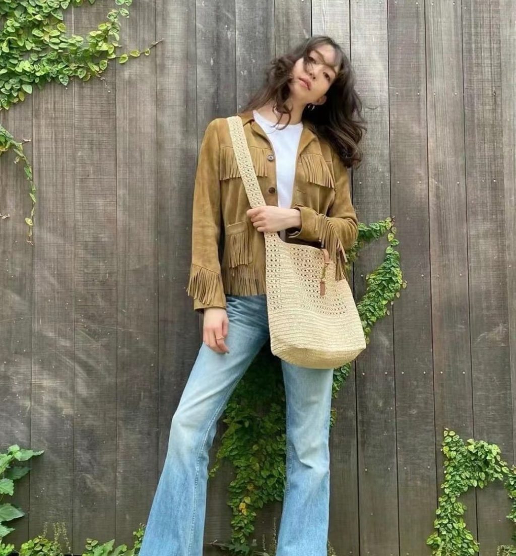 Saint Laurent Le 5 A 7 In Raffia Crochet And Smooth Leather Beige 32Cm 690941Gaaar2080 - Image 4