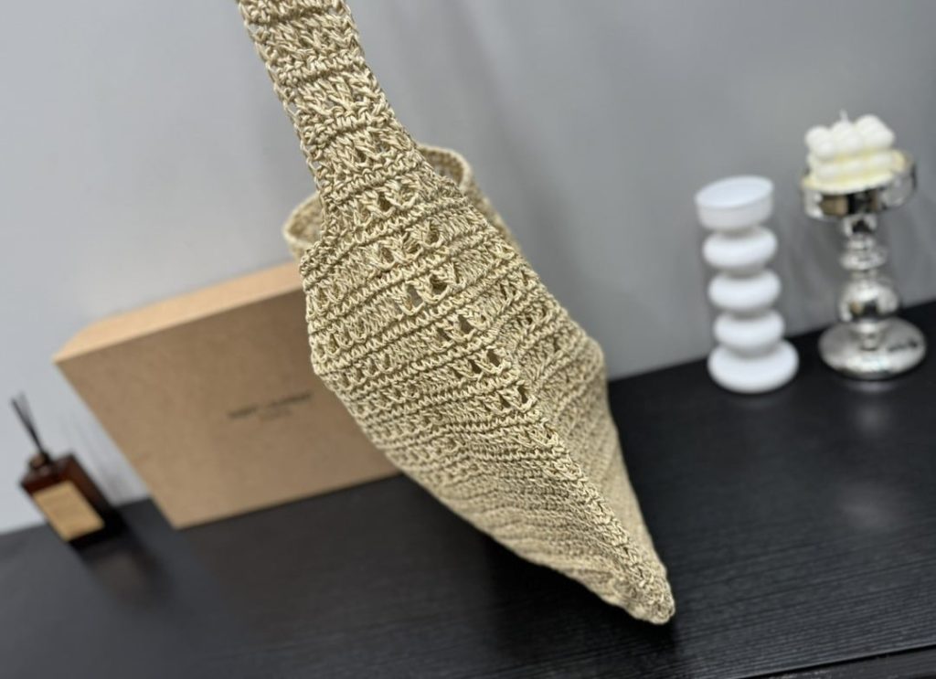 Saint Laurent Le 5 A 7 In Raffia Crochet And Smooth Leather Beige 32Cm 690941Gaaar2080 - Image 6