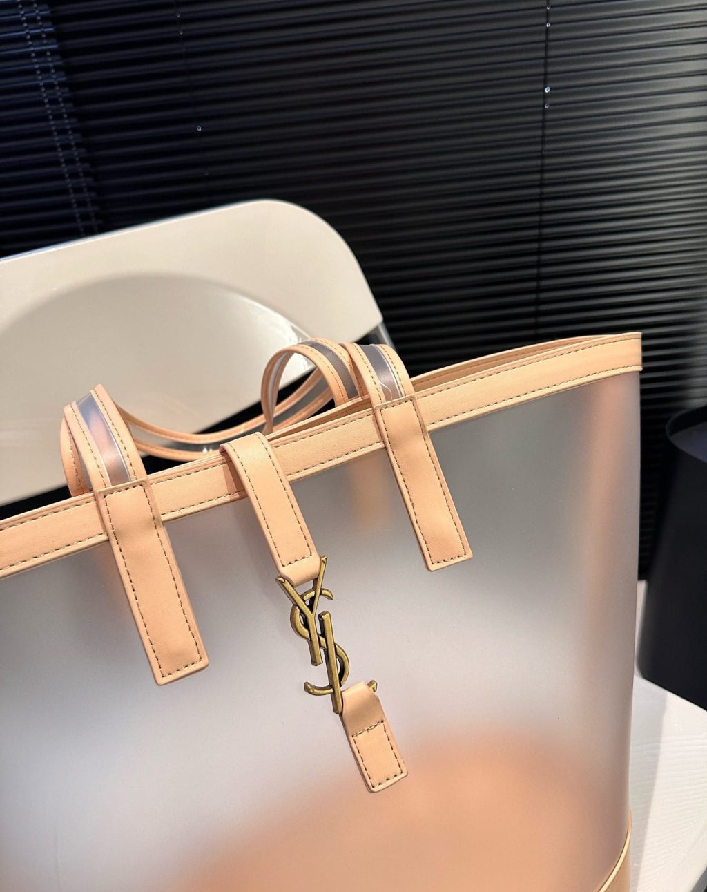 Saint Laurent Panier Medium In Vinyl And Vegetable Tanned Leather Brown 28 Cm 773697Fac0F2275 - Image 6