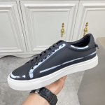 GIVENCHY SNEAKER - Image 2