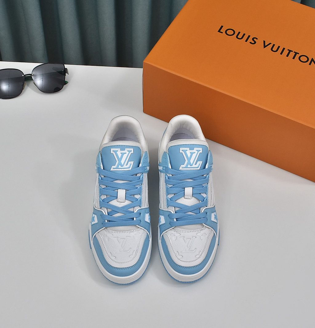 LOUIS VUITTON TRAINER SNEAKER - Image 3