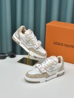 LOUIS VUITTON TRAINER SNEAKER - Image 4