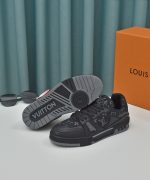 LOUIS VUITTON TRAINER SNEAKER - Image 4