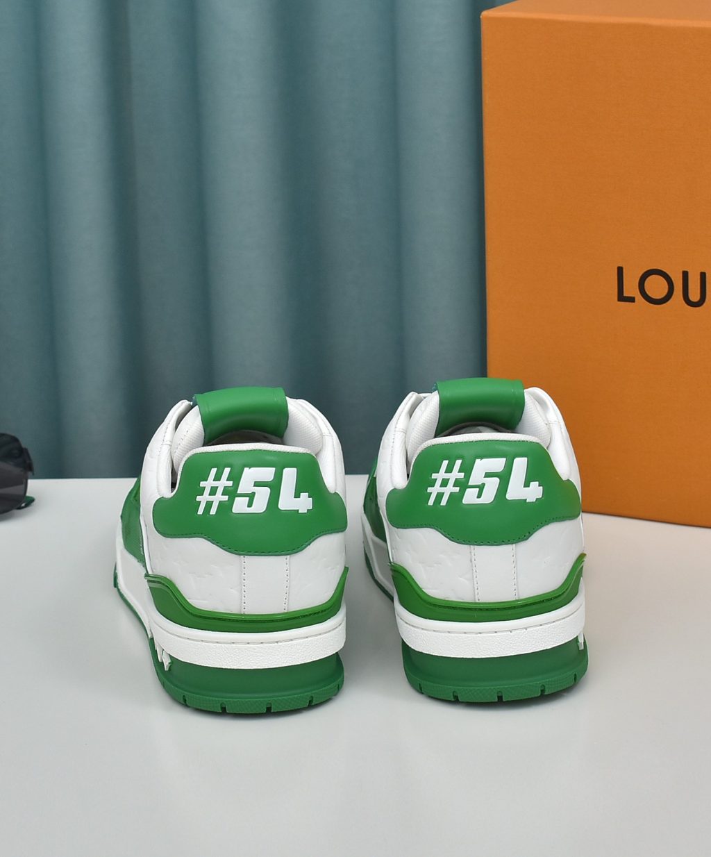 LOUIS VUITTON TRAINER SNEAKER - Image 4