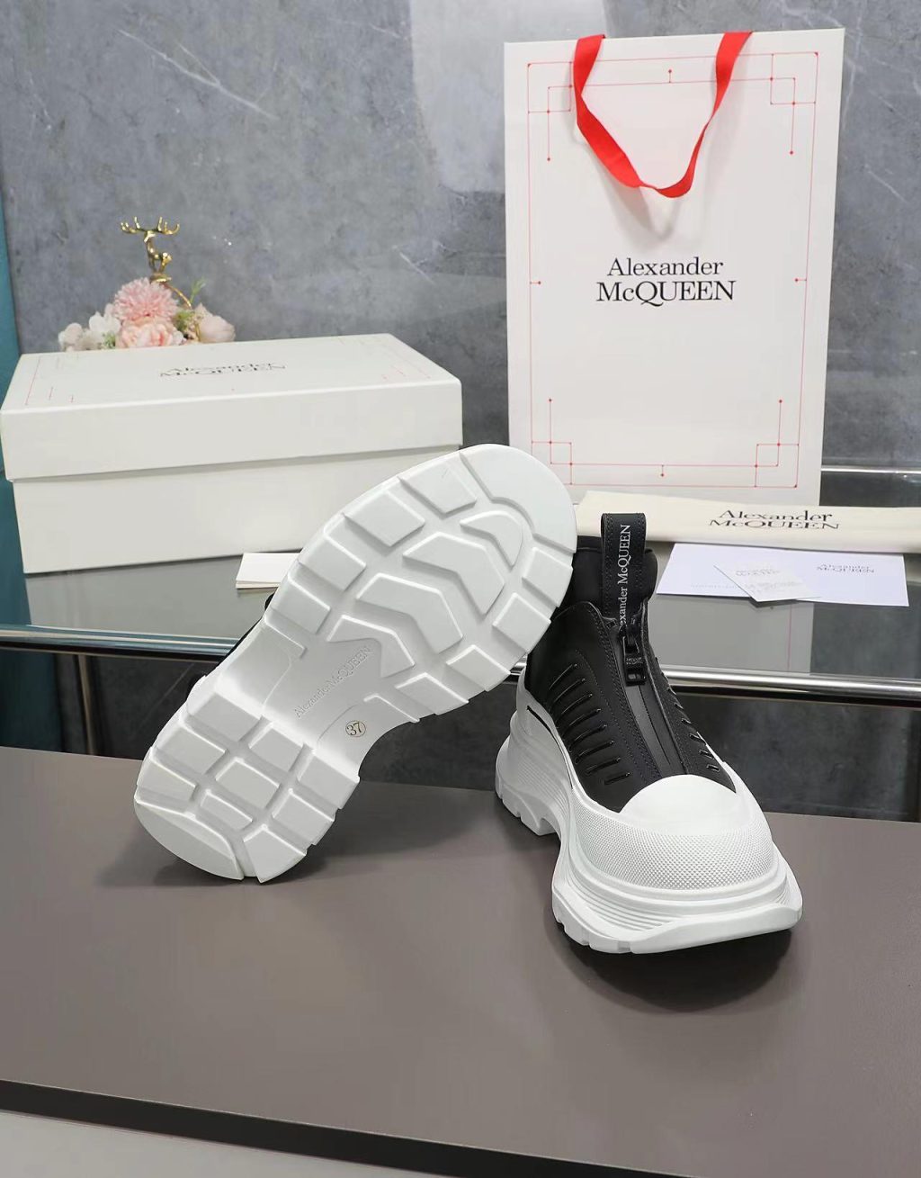 Alexander McQueen Tread Sole Zip Sneaker - Image 4