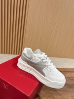 Valentino Garavani Sneaker - Image 2