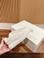 Alexander McQueen Oversized Retro Sneaker - Image 2