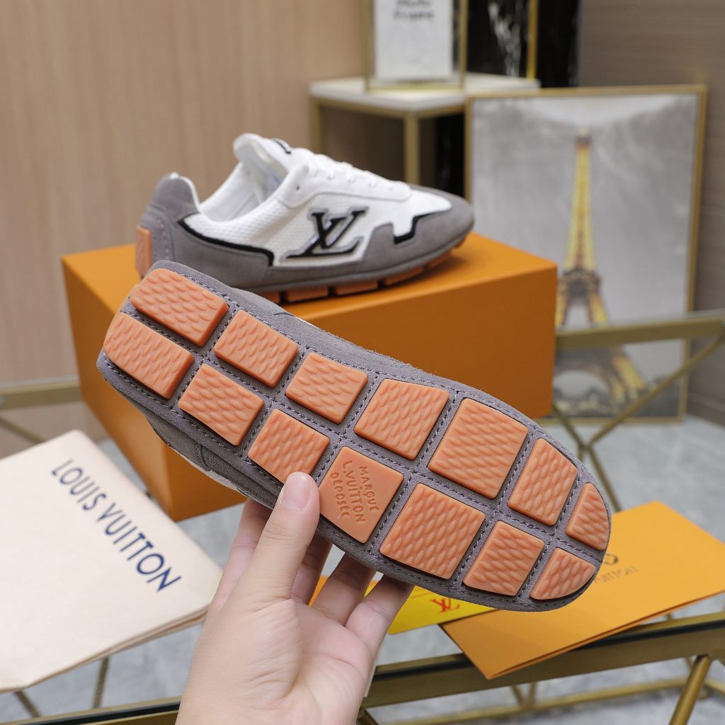 Louis Vuitton Rally Sneaker - Image 4