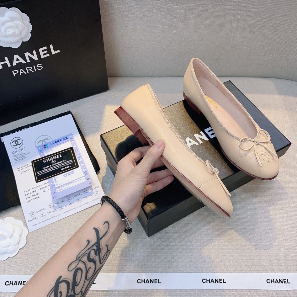 Chanel Ballet Flats Ivory - Image 6