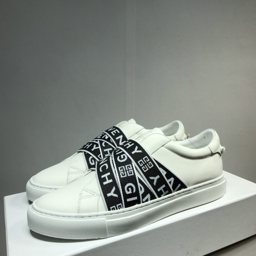 Givenchy New Arrival Sneaker - Image 3