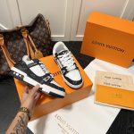 Louis Vuitton Trainer Sneaker Black And White 1A9Jgb - Image 4