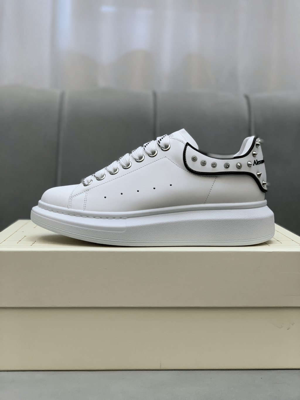 ALEXANDER MCQUEEN - Image 2