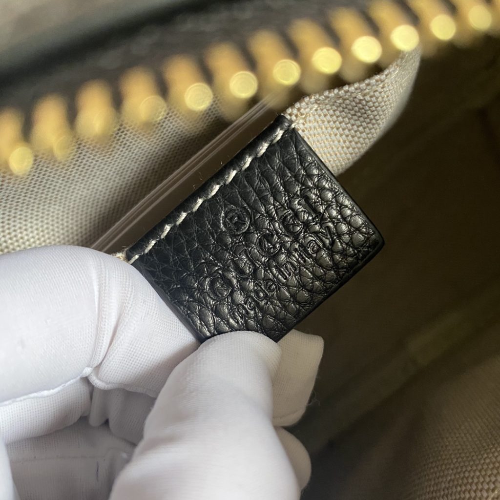 Gucci Soho Small Leather Disco Bag Black 308364 A7M0G 1000 - Image 3