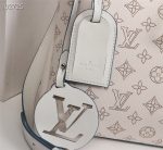 Louis Vuitton Beaubourg Hobo MM Mahina Perforated Leather Shoulder Bag White 32cm M58482 - Image 8