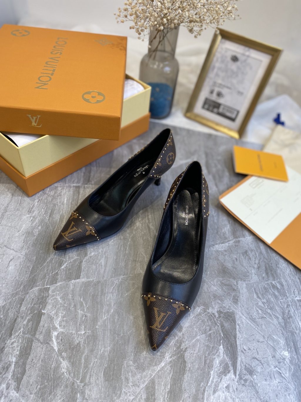 LOUIS VUITTON CHERIE PUMP 1A8N7F - Image 9