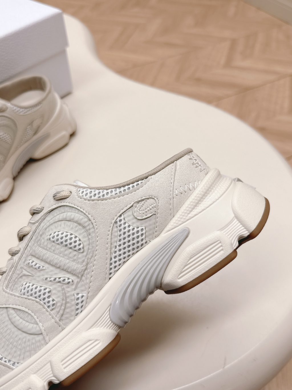 Dior Chrono Sneaker - Image 4