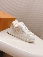 Louis Vuitton Stadium Sneaker - Image 4
