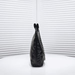 Chanel 22 Handbag Shiny And Gold Tone Metal Black 42Cm As3261 B19059 94305 - Image 4