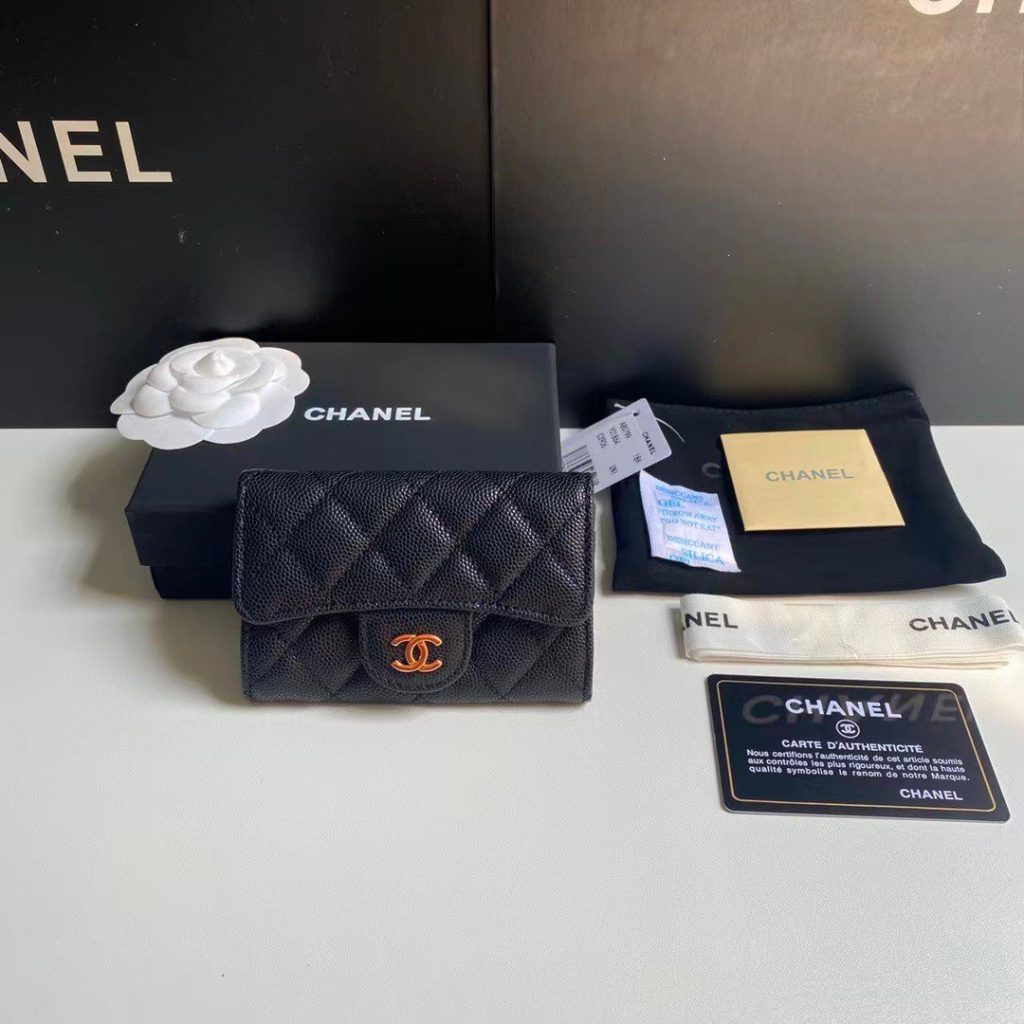 Chanel Classic Card Holder Grain Leather Black With Gold Hardware 11Cm Ap0214 Y01864 C3906 - Image 3