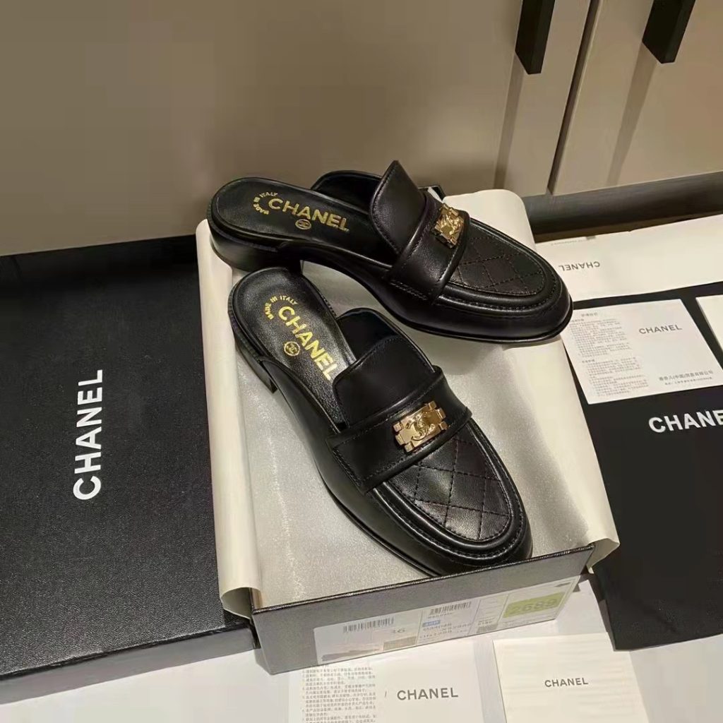 Chanel Casual Pain Laether Elegant Mules Sandals Black - Image 10
