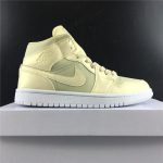 Air Jordan 1 Mid - Image 2