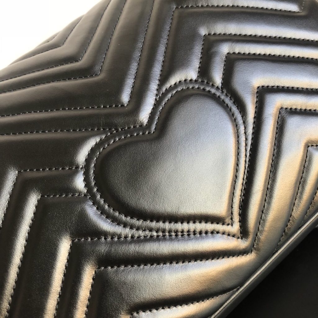 Gucci Marmont Medium Matelassé Shoulder Bag Black 26cm 443496 DTDIT 1000 - Image 8