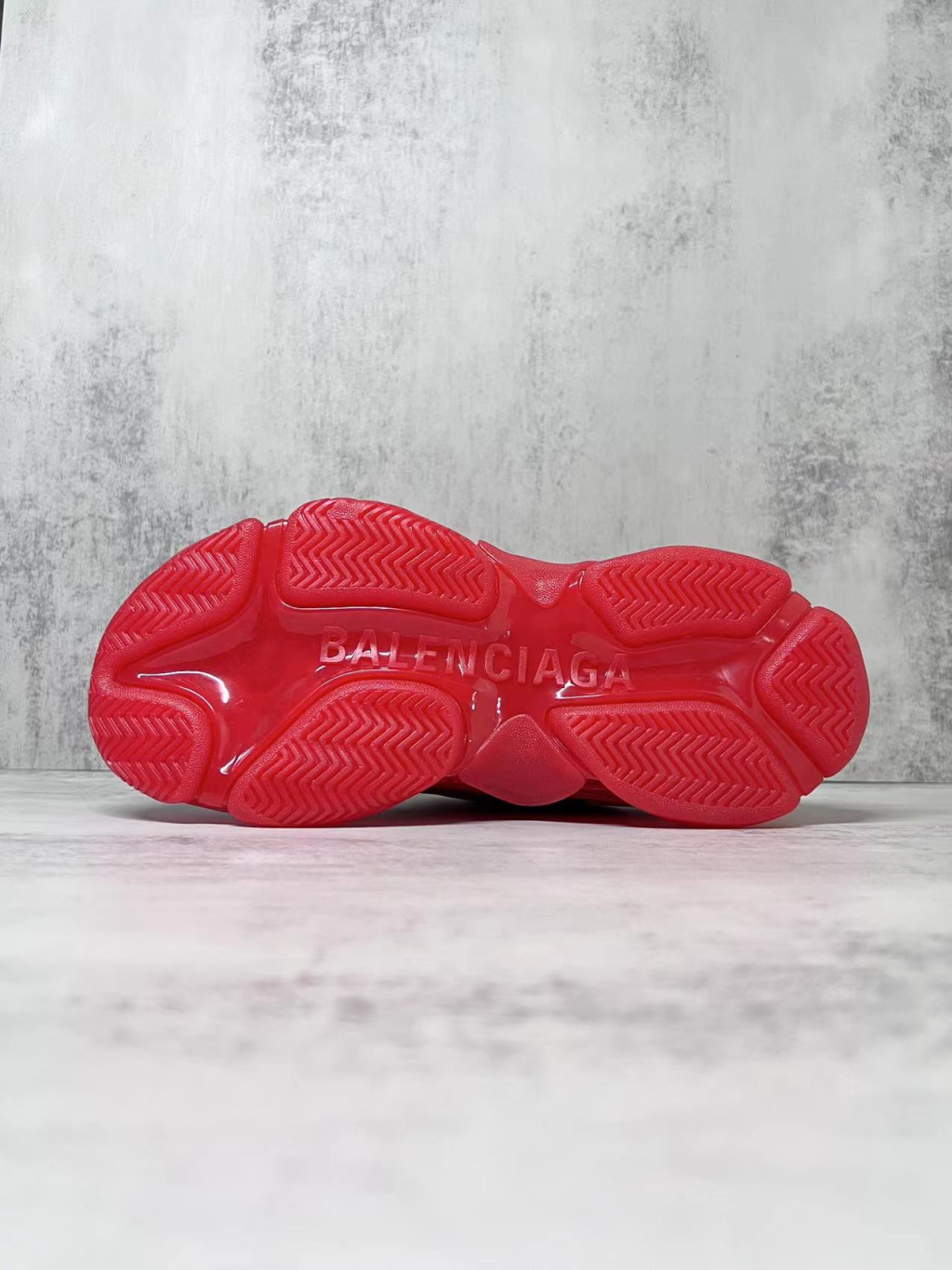 BALENCIAGA Red - Image 4