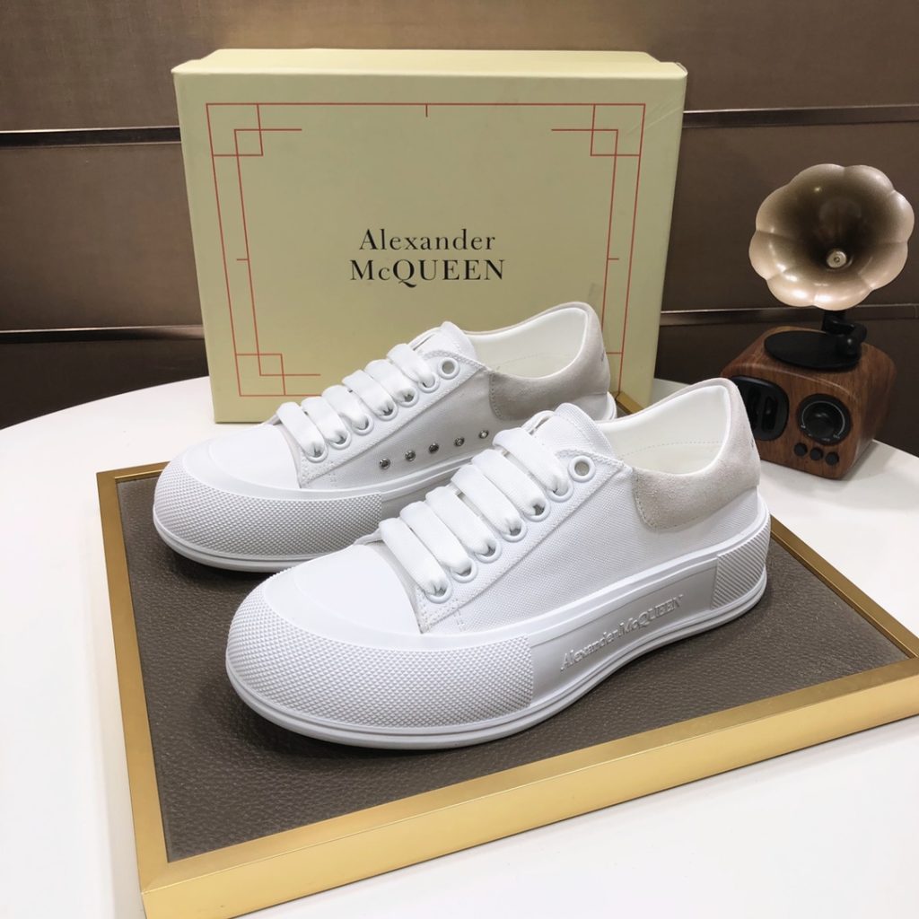 Alexander Mcqueen Deck Lace-up Plimsoll Sneaker - Image 4