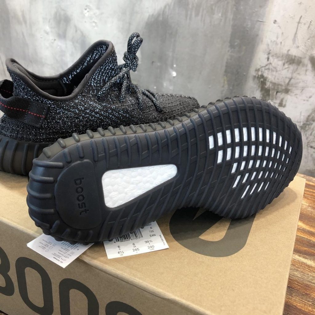 Adidas Yeezy 350 Boost Sneaker - Image 3