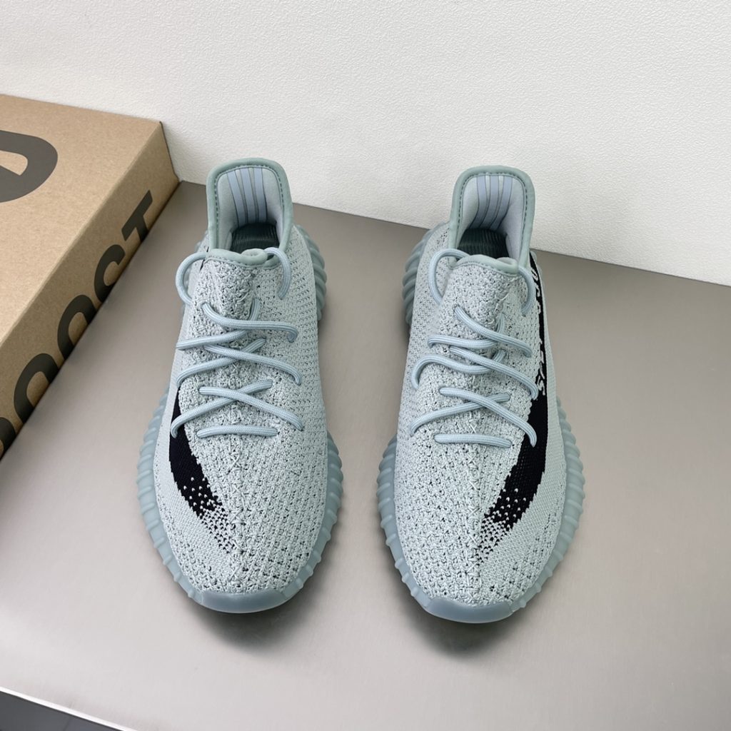 Adidas Yeezy 350 Boost Sneaker - Image 3