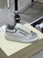 Alexander McQueen Sneaker - Image 4