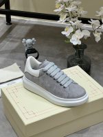 Alexander McQueen Sneaker - Image 4