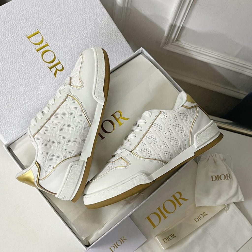 White Dior Oblique Perforated Calfskin Sneaker - Image 3