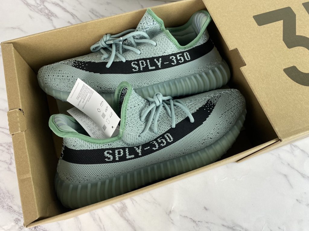 Adidas Yeezy Boost 350 V2 sneaker - Image 3