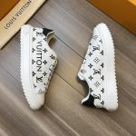 LOUIS VUITTON TRAINER SNEAKER - Image 2