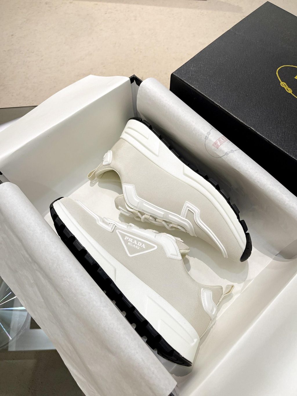 PRADA top version - Image 4